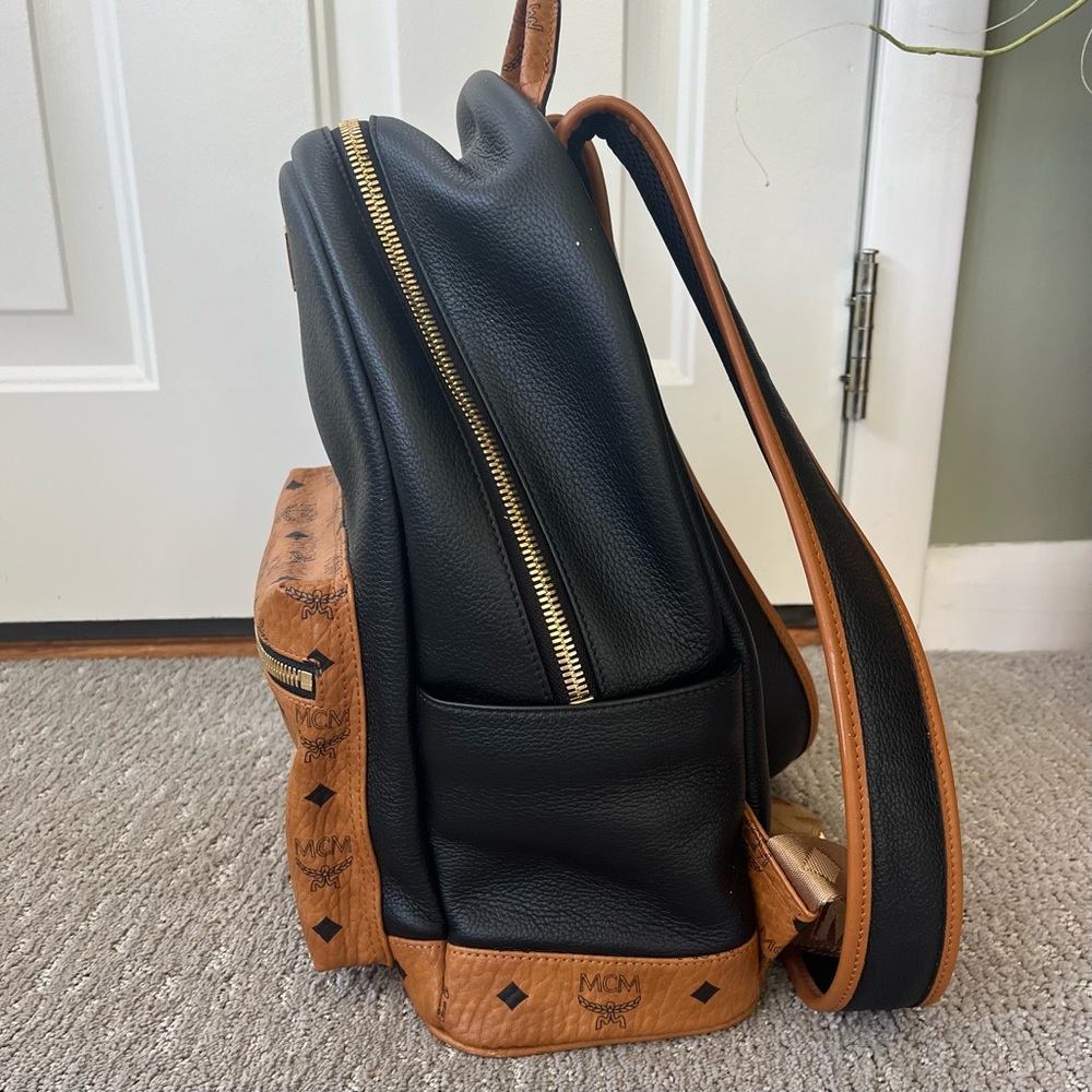 MCM Black and Tan Backpack - Picture 4 of 12